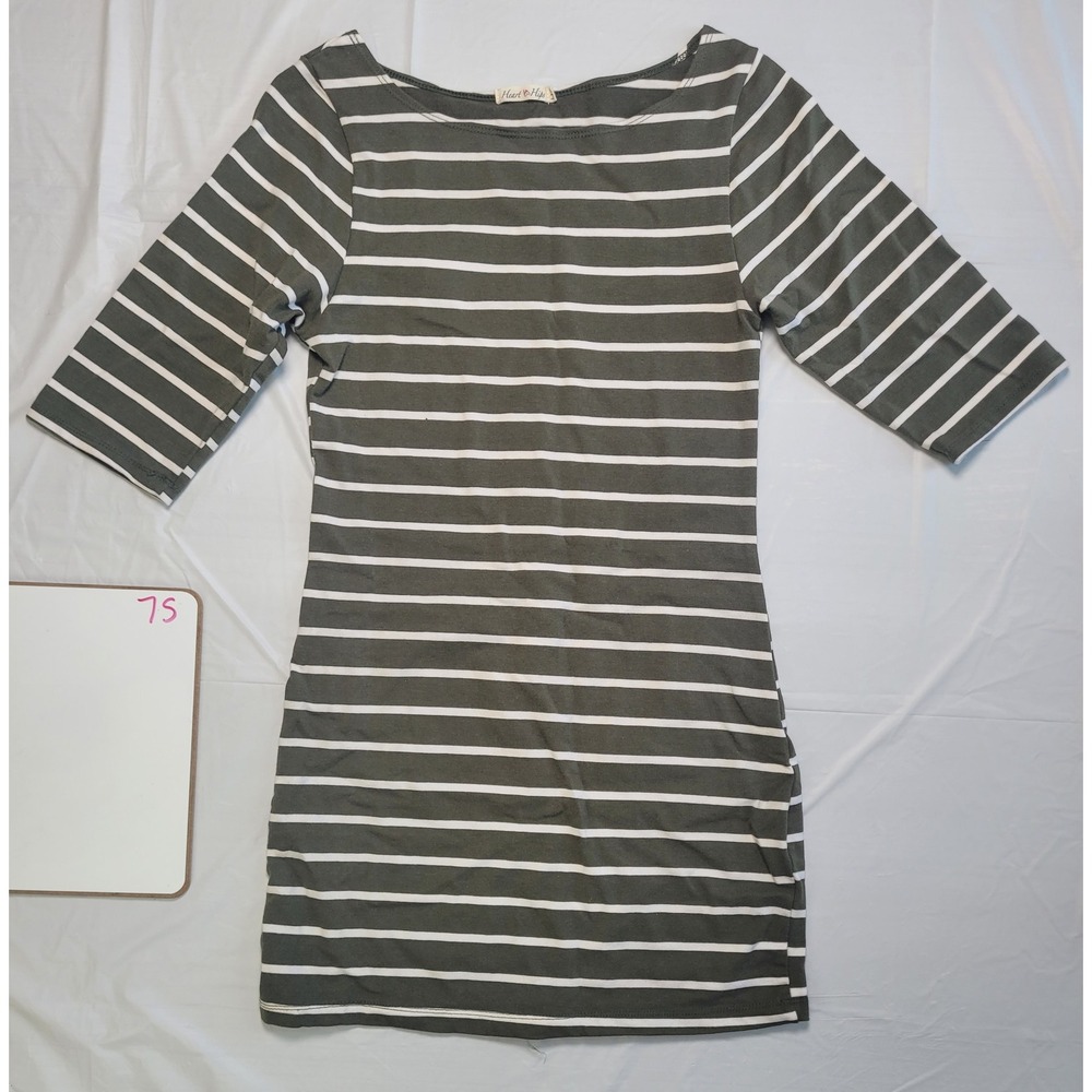 Womens Heart Hips green and white mini dress. Striped. Size Large. 3/4 sleeve